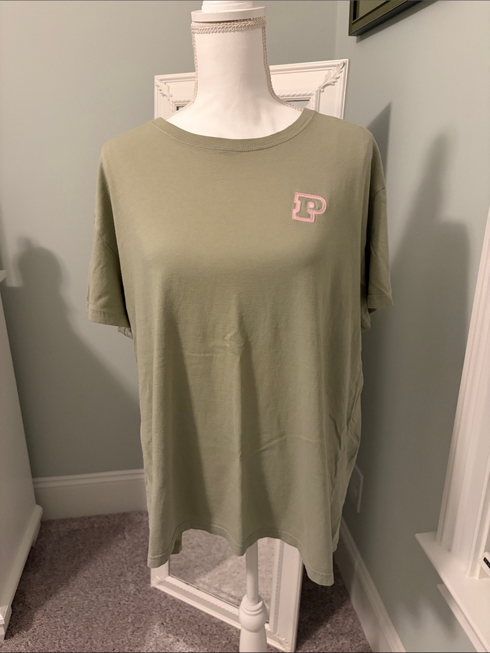 PINK VS campus t-shirt, size L.